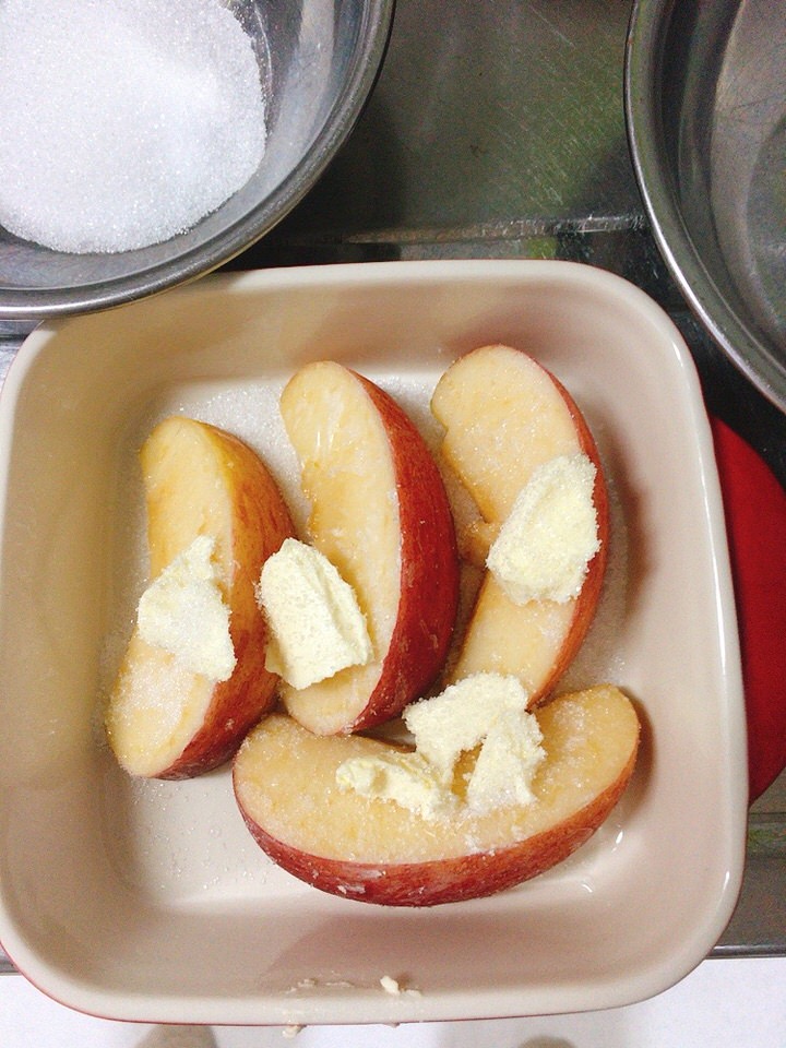 焼きリンゴを作る